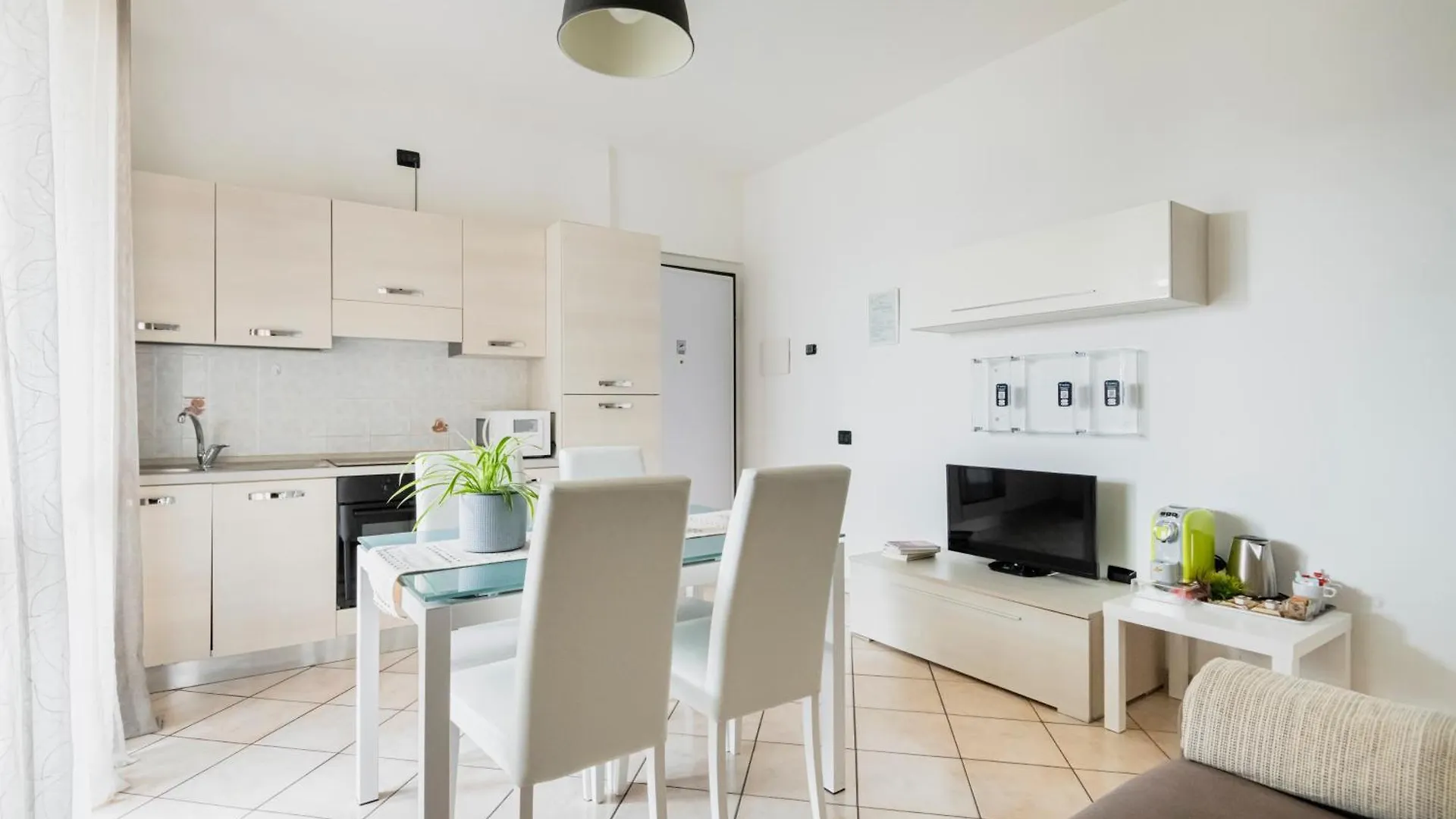 Hq Aparthotel Milano Inn - Smart Suites Cinisello Balsamo Italy