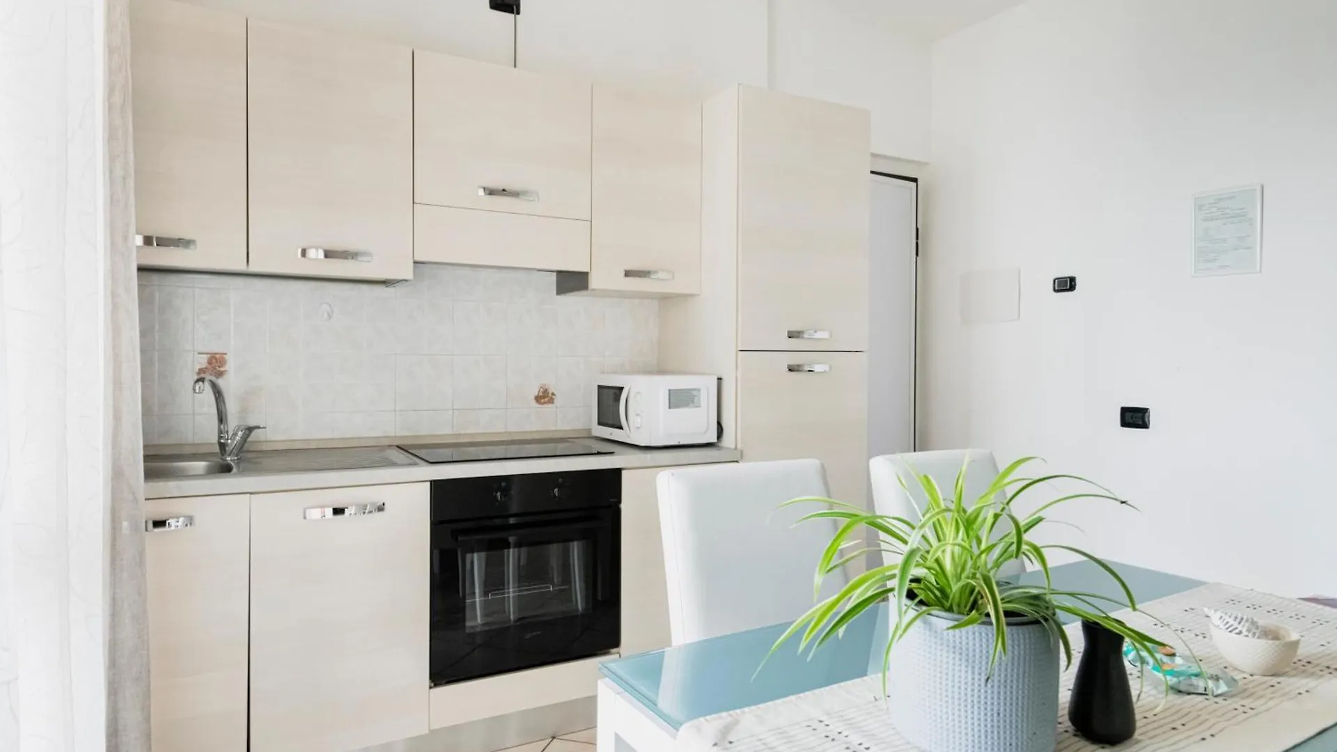 Hq Aparthotel Milano Inn - Smart Suites Cinisello Balsamo