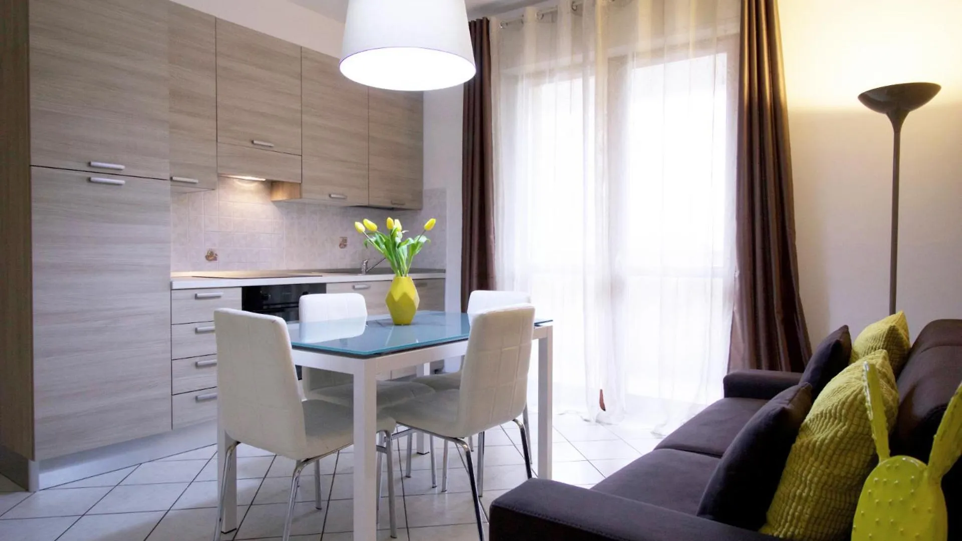Hq Aparthotel Milano Inn - Smart Suites Cinisello Balsamo