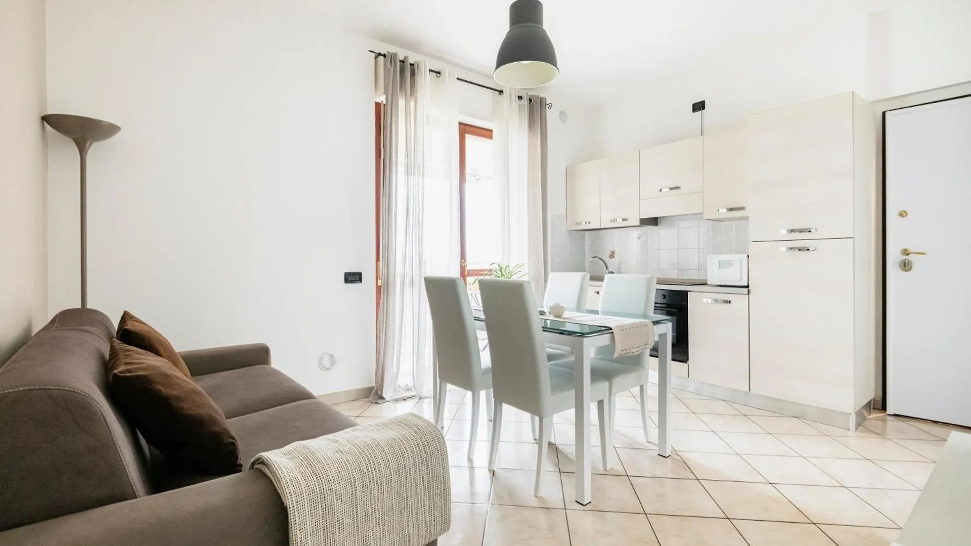 Hq Aparthotel Milano Inn - Smart Suites Cinisello Balsamo
