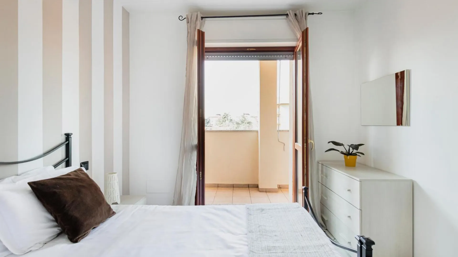 Hq Aparthotel Milano Inn - Smart Suites Cinisello Balsamo
